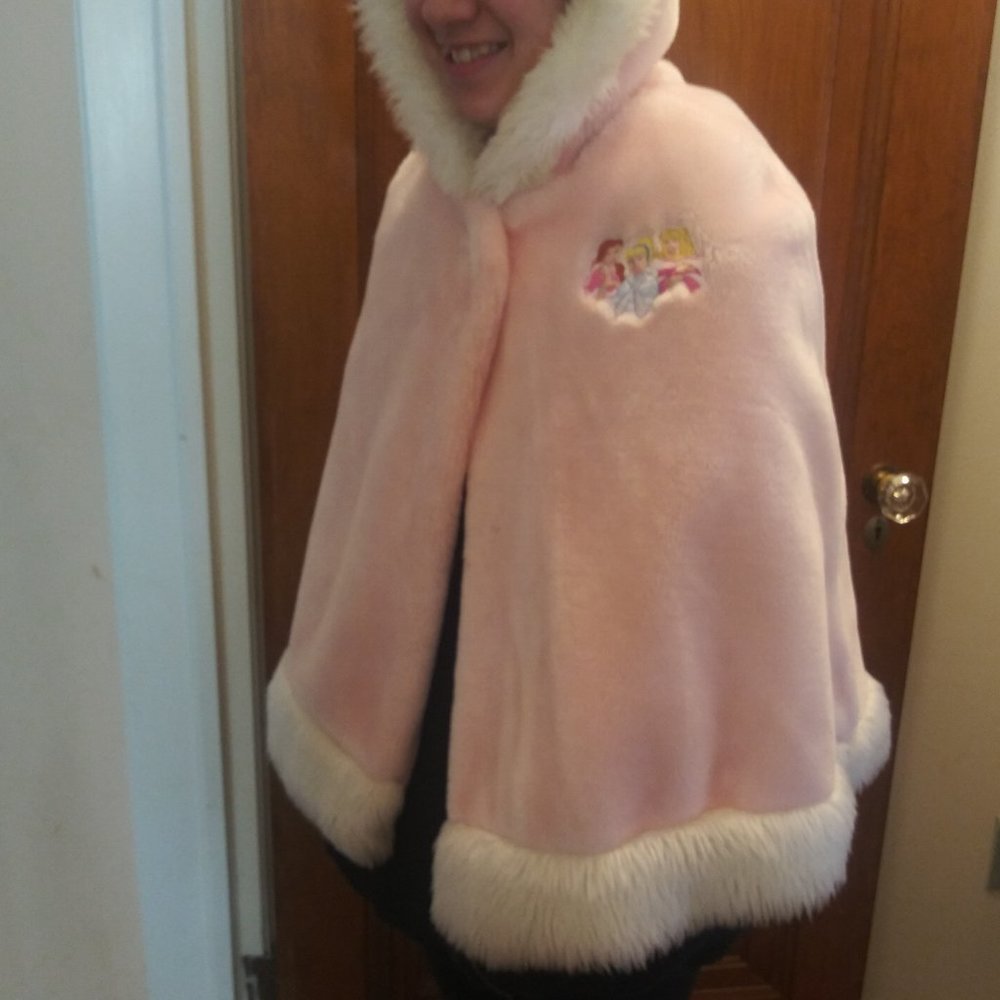 Disney Princess  Child's Cape